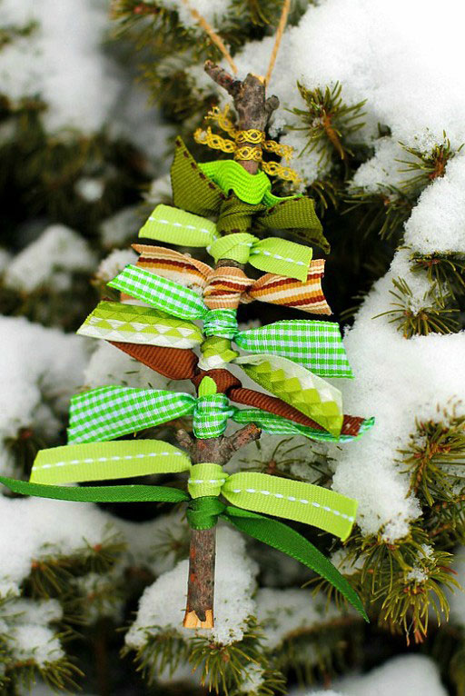 Learn How to Make a Scrap Ribbon Christmas Tree Ornament